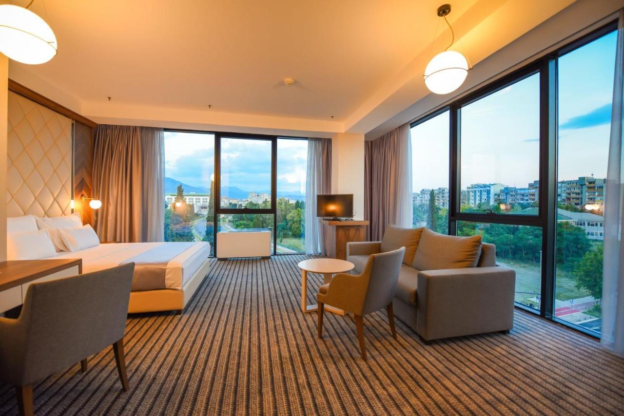 Hotel Union 4*